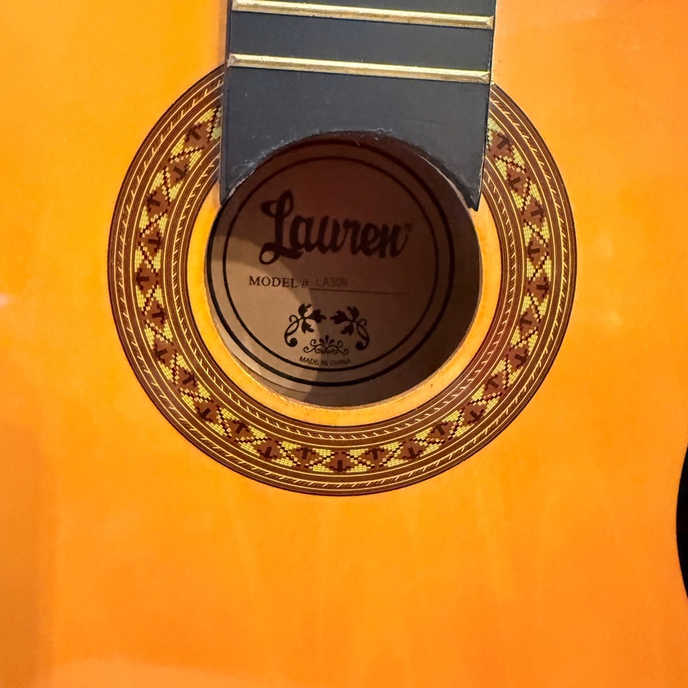 Lauren # LA30N 6 String Acoustic Guitar - Picture 15 of 16
